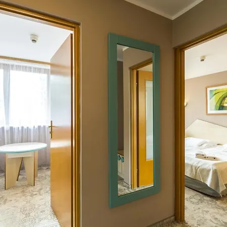 Resort Geovita 3*